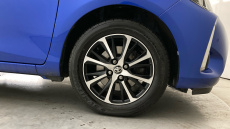 Toyota Yaris 1.5 VVT-i Icon Tech 5dr Petrol Hatchback